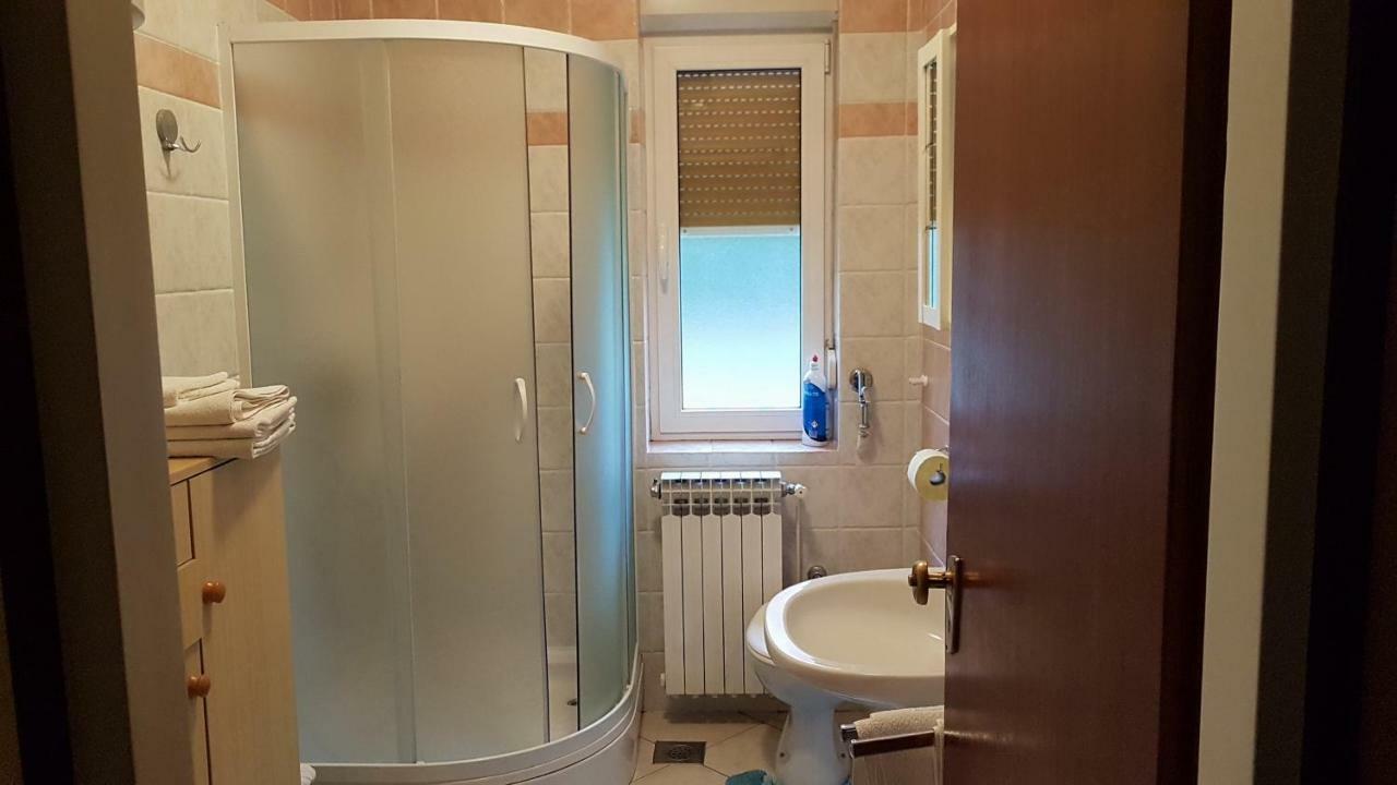Apartments Anita - One Bedroom Apartment With Garden ماتولي المظهر الخارجي الصورة